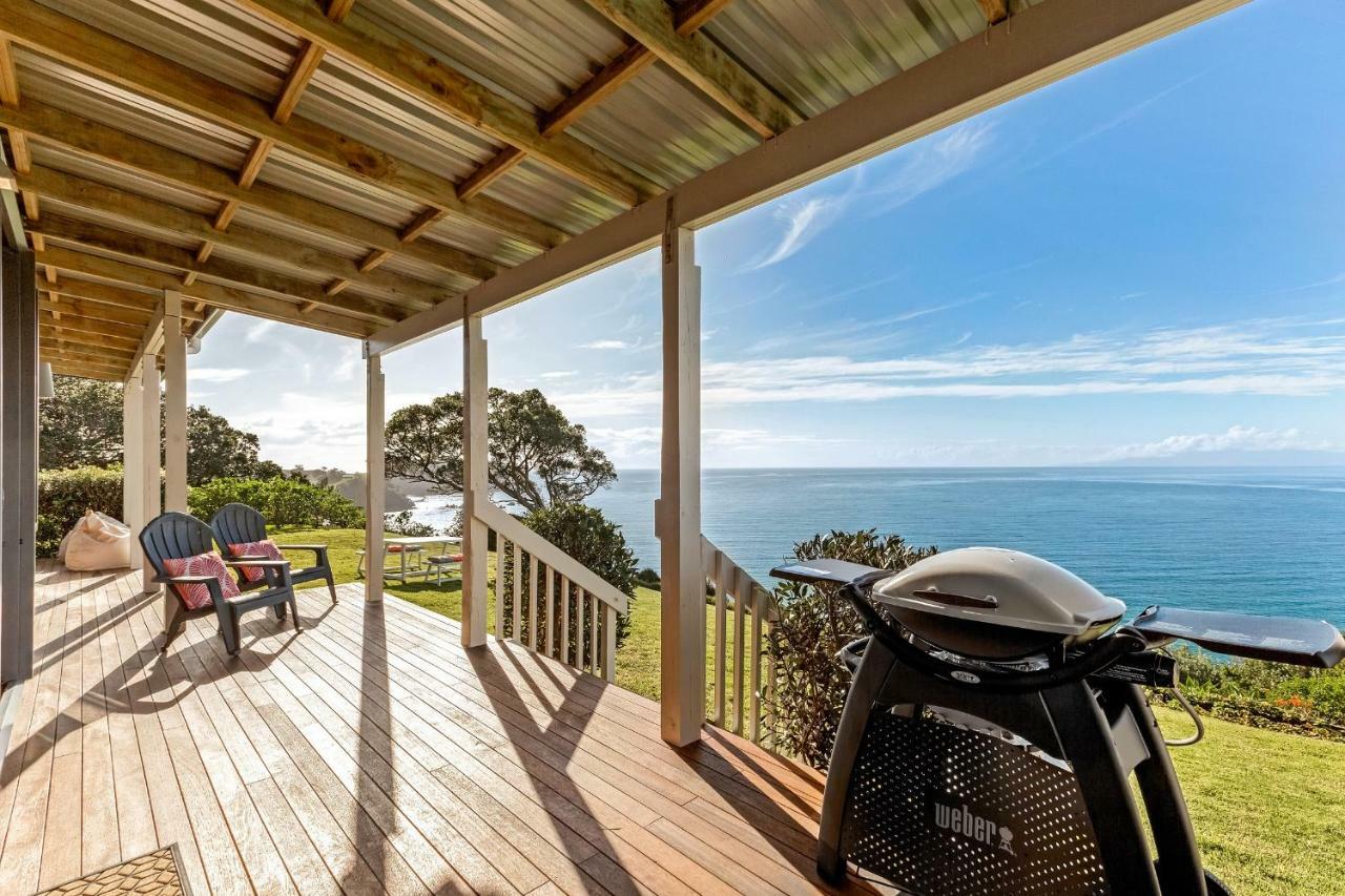 Moeraki With Private Walkway To Onetangi Beach By Waiheke Unlimited Exterior photo